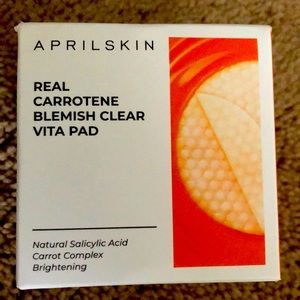 Aprilskin Real Carrotene Blemish Clear Vita Pad